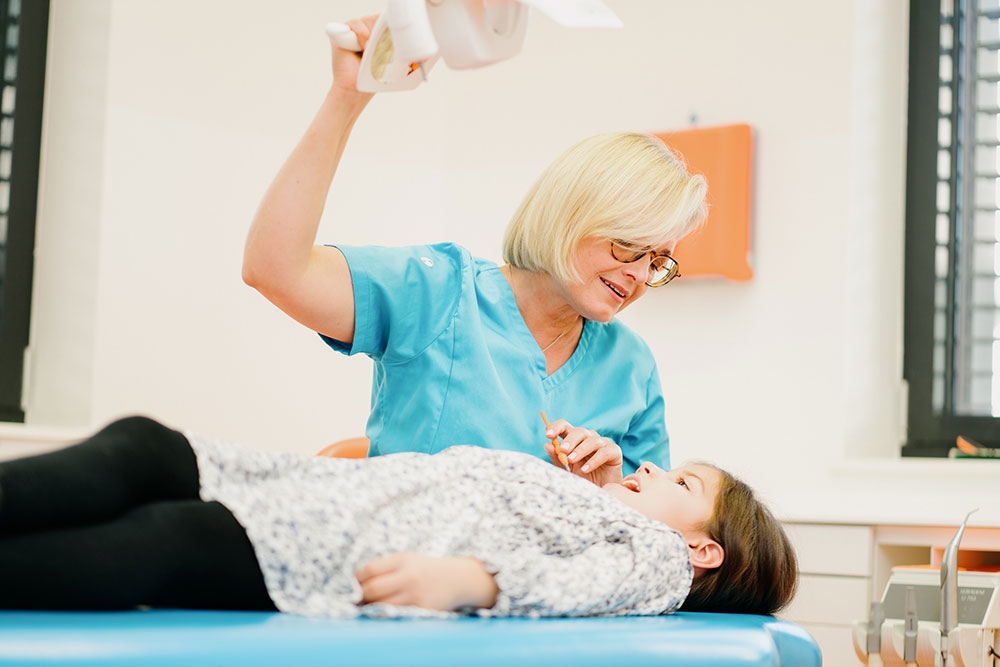 Kinderzahnwelt Stuttgart Julia Zipprich- Leistung_2